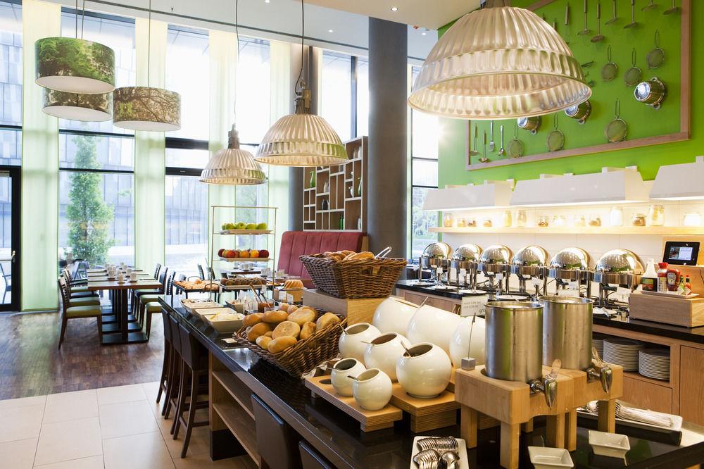 Courtyard By Marriott Vienna Prater/Messe Hotel Luaran gambar