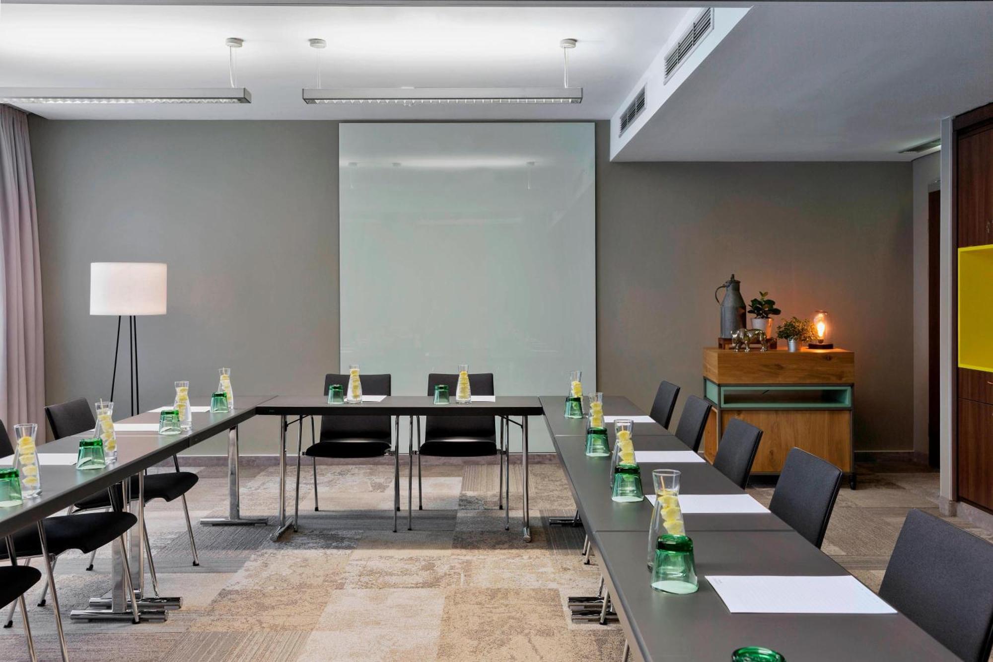 Courtyard By Marriott Vienna Prater/Messe Hotel Luaran gambar