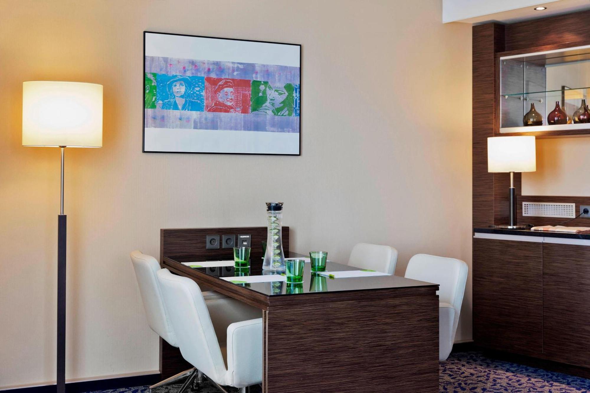 Courtyard By Marriott Vienna Prater/Messe Hotel Luaran gambar